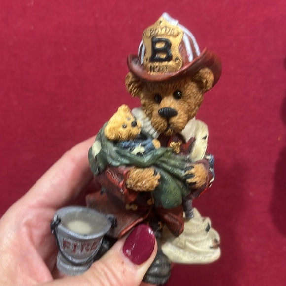 Boyds Bears & Friends FIREMAN figures ceramic fire fighters baby 2 teddy bears - Picture 5 of 13
